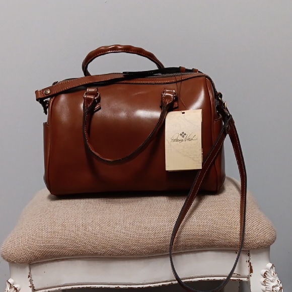 Patricia Nash Skye Satchel, NWT
